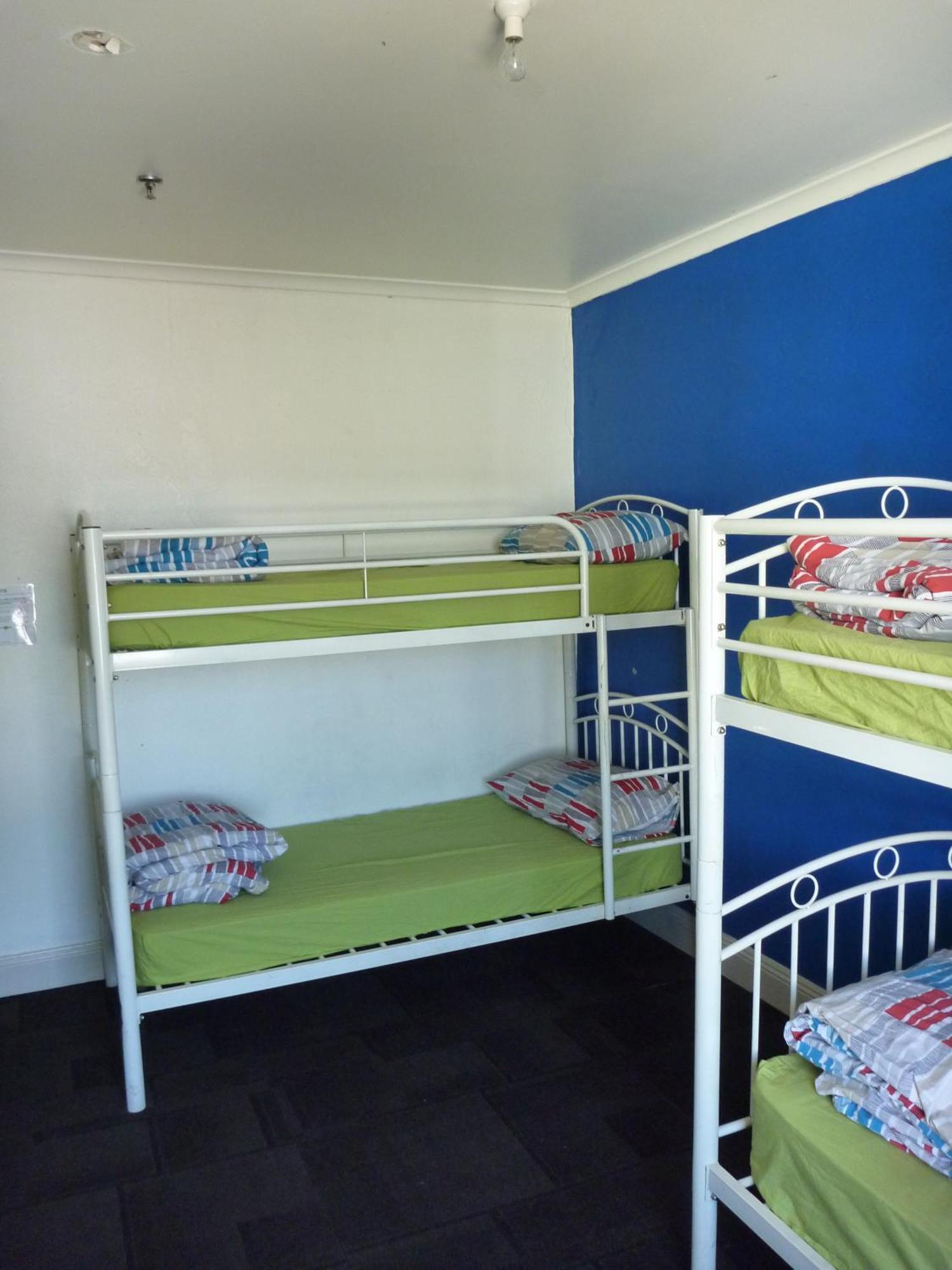 West End Motel & Backpackers Adelaide Bagian luar foto